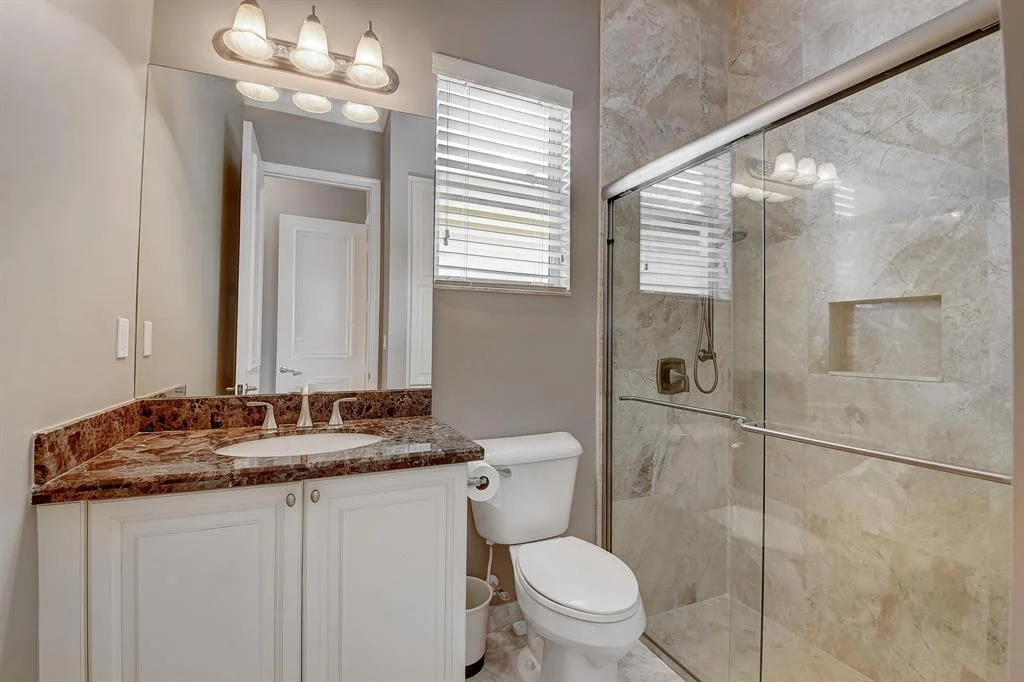 Photo of 12324 Cascade Valley Lane