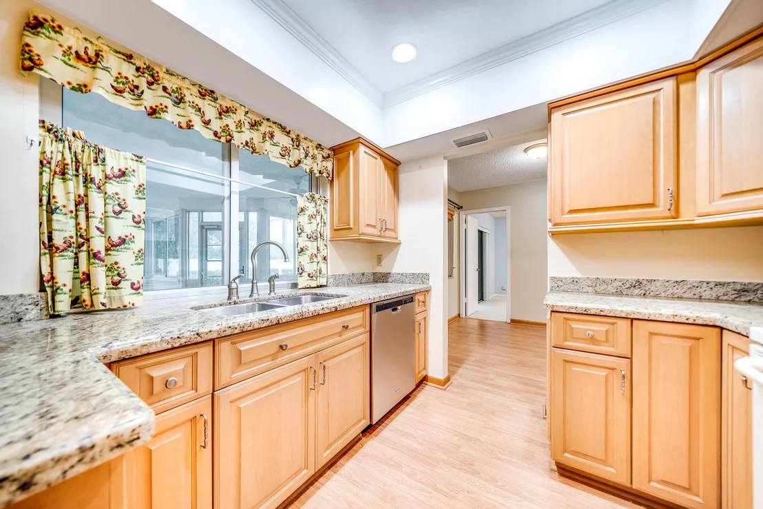 Photo of 501 Oak Terrace