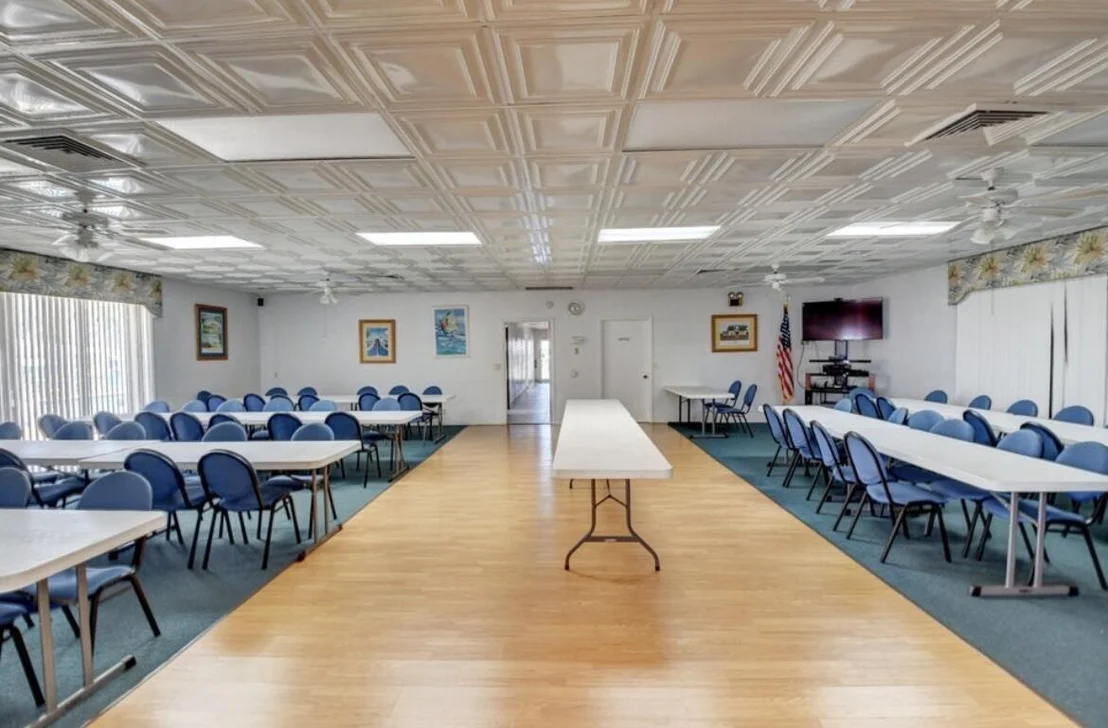 Photo of Unit B at 200 Pine Point Drive
