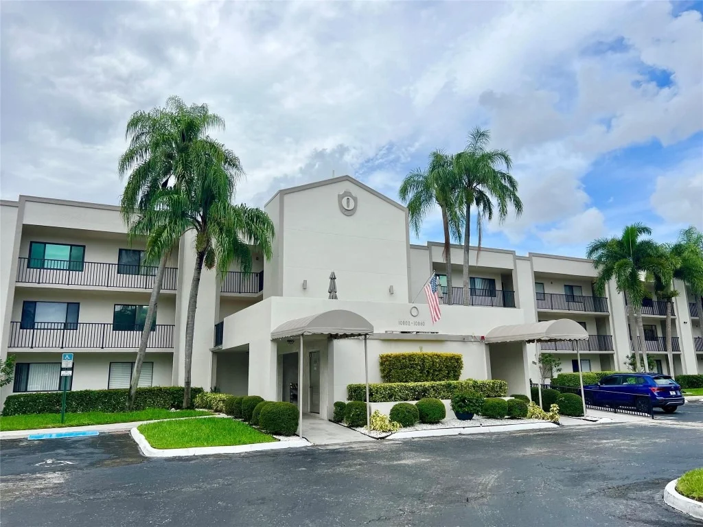 Photo of Unit 310 at 10842 W Clairmont Circle