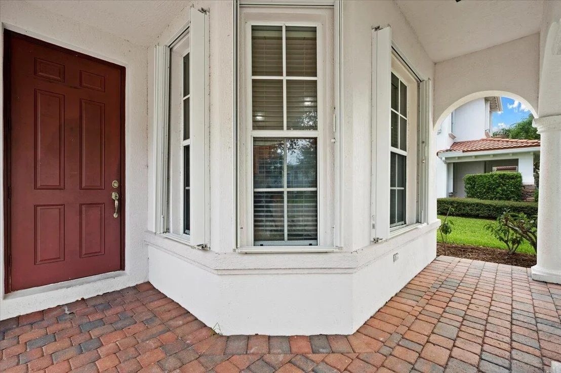 Photo of 657 Castle Drive