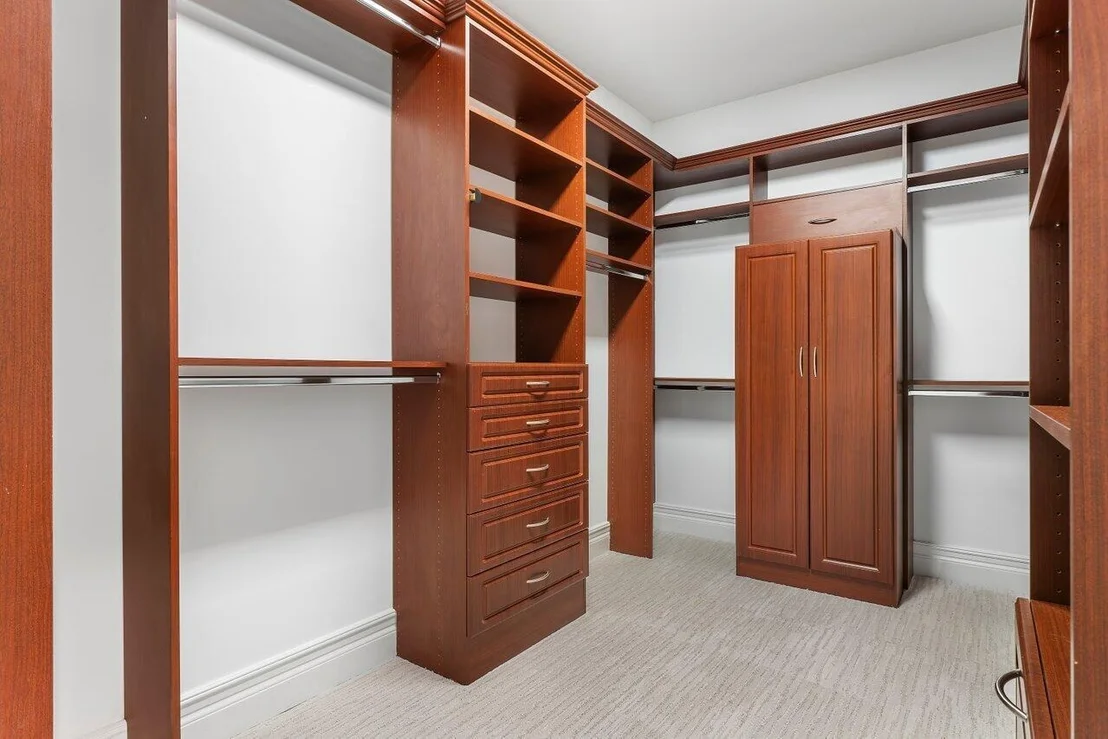 Photo of 953 Banyan Drive