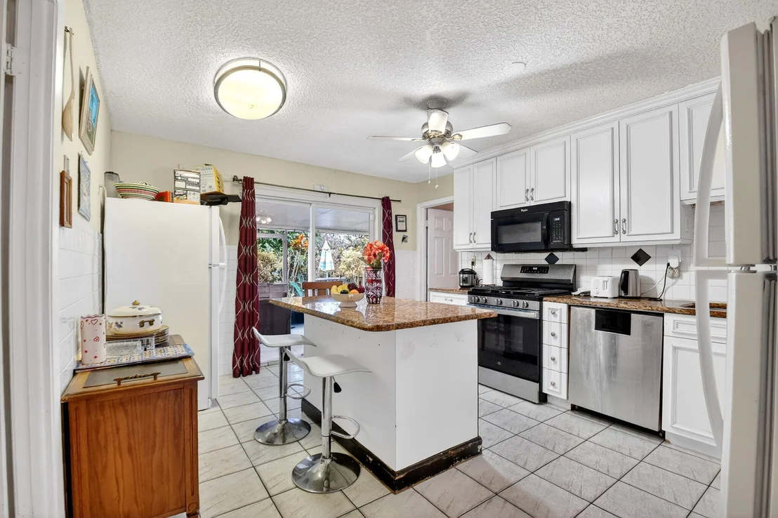 Photo of 4875 Poseidon Place