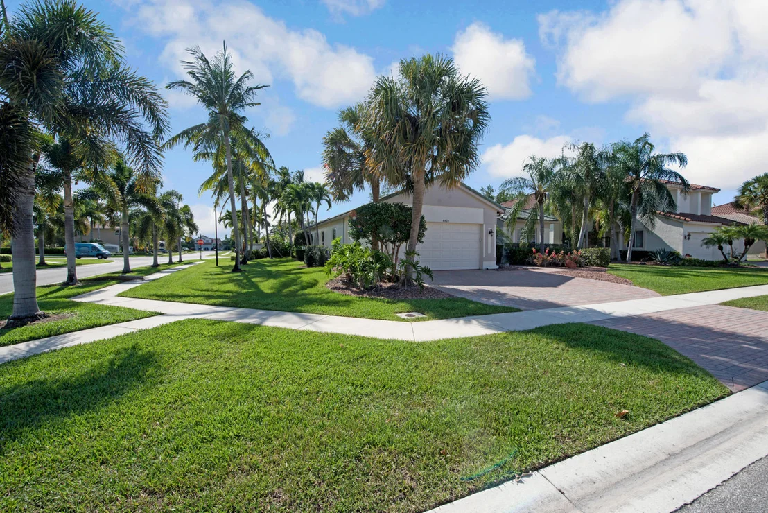 Photo of 4405 Mariners Cove Drive