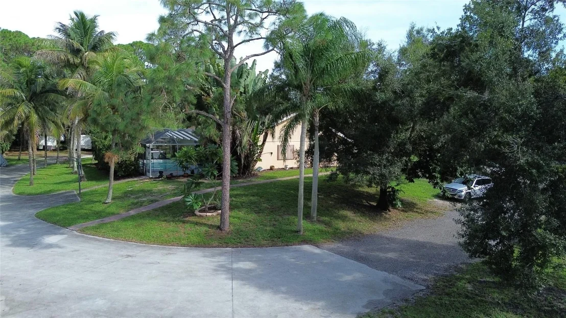 Photo of 9795 Whippoorwill Trail