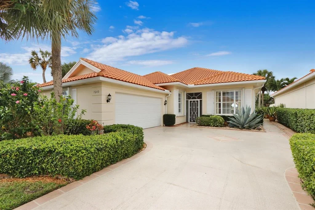 Photo of 7949 SE Double Tree Drive