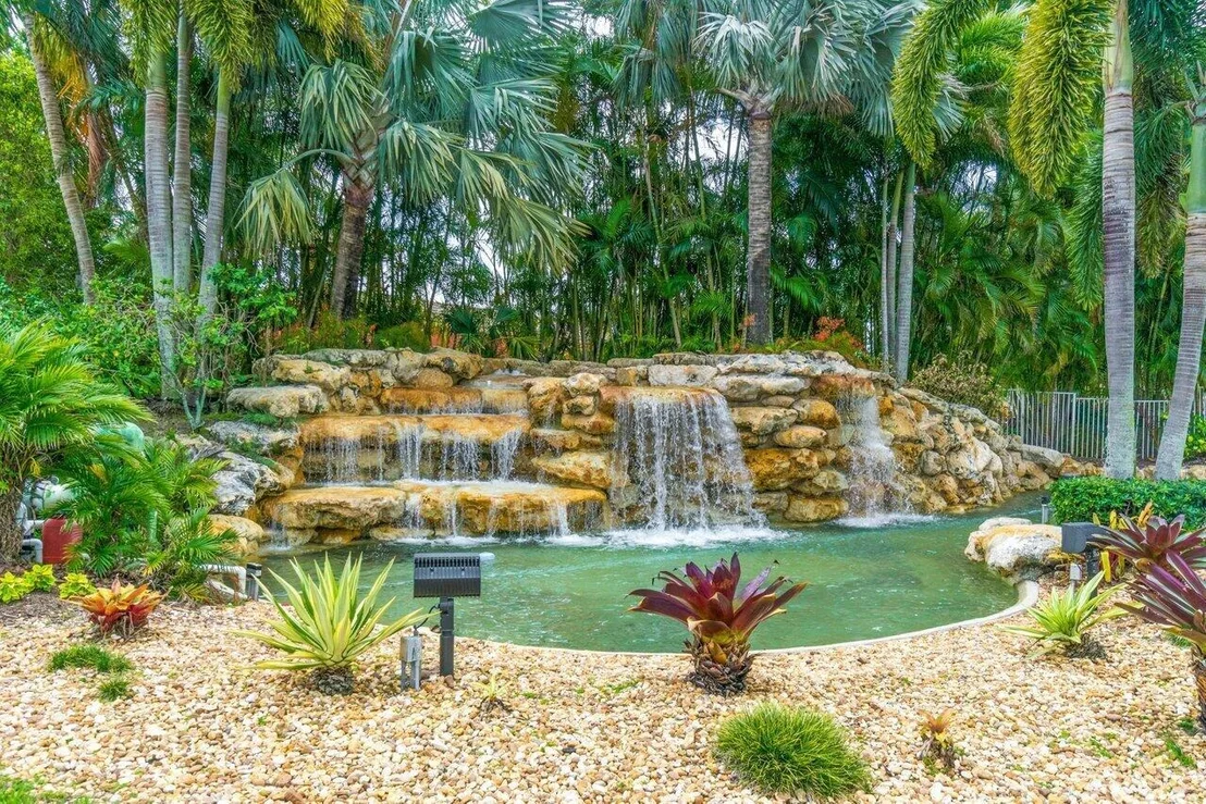 Photo of 7224 Veneto Drive