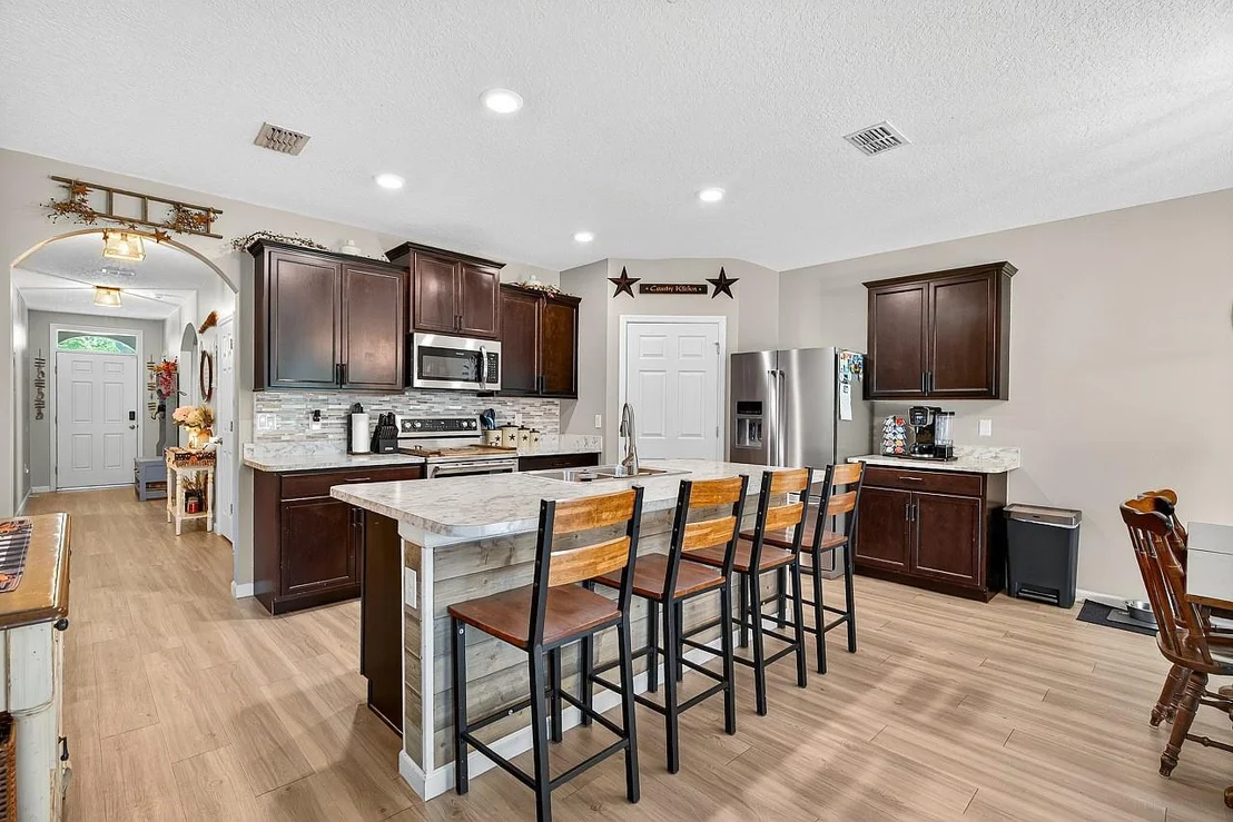 Photo of 233 Periwinkle Drive