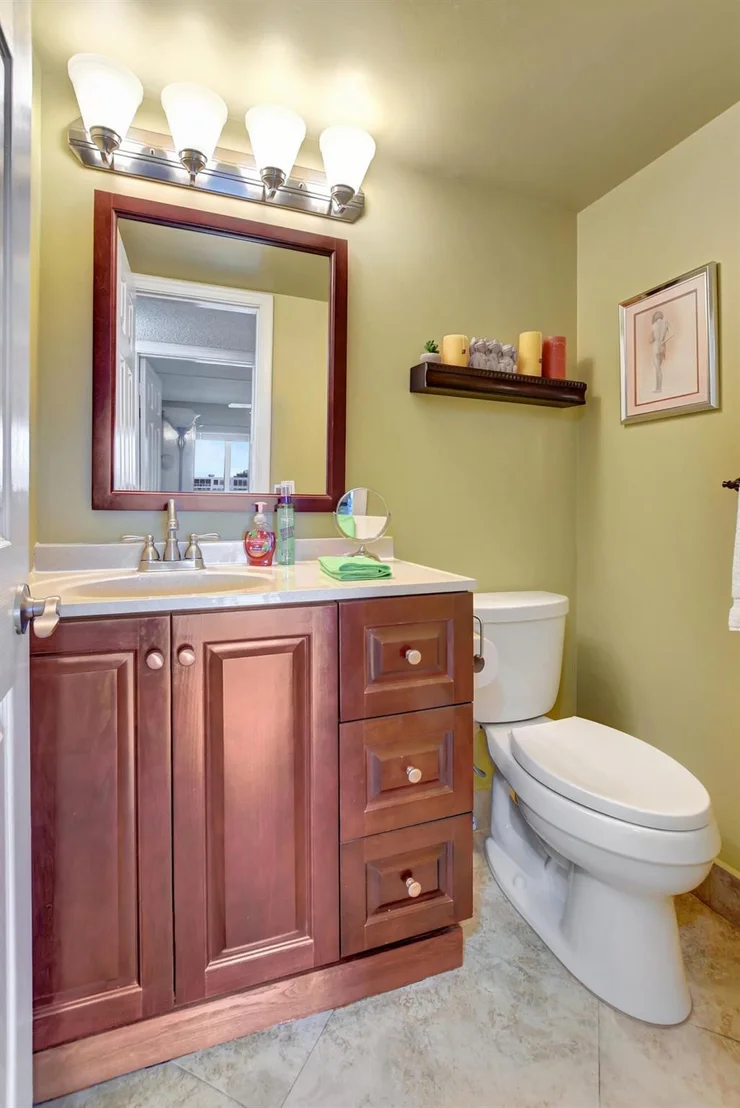 Photo of 3003 Ashby C
