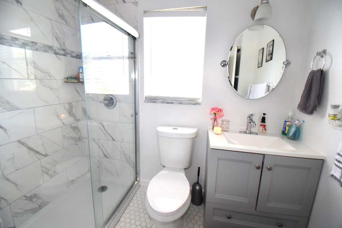 Photo of 4734 Lakeside Circle