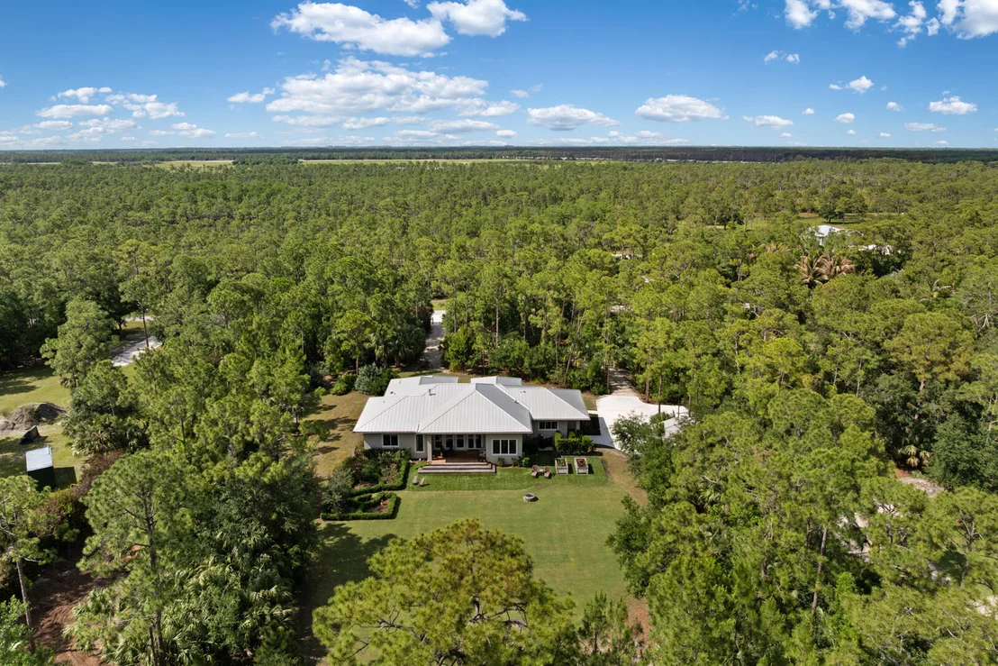 Photo of 9010 Valley Oak Place