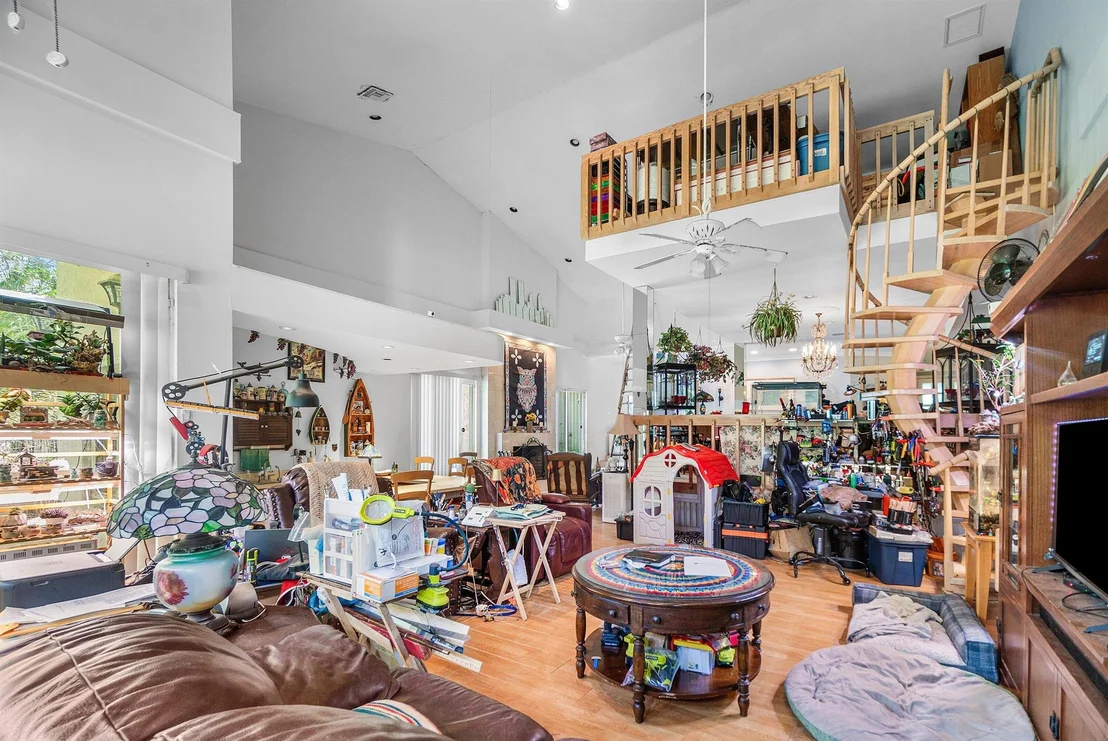 Photo of 16457 115th Avenue N