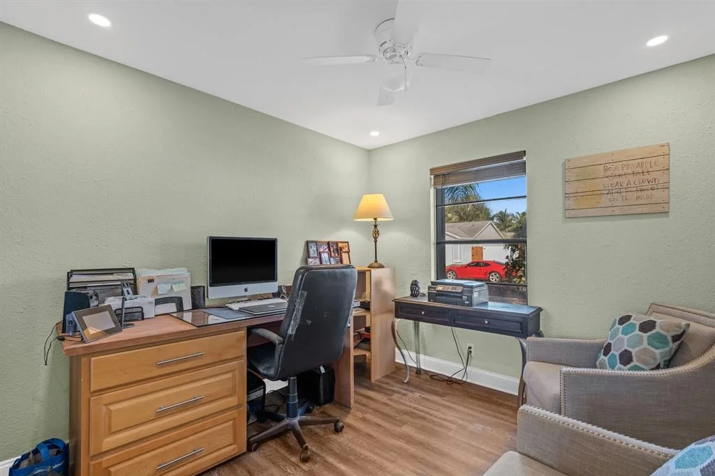 Photo of 104 Greenbriar Drive