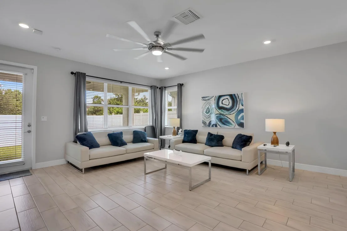 Photo of 4186 Marina Way