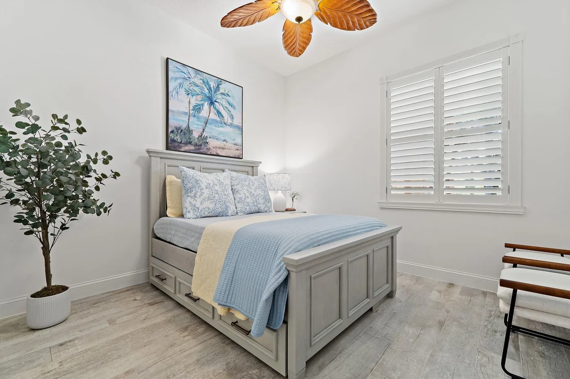 Photo of 153 Savona Drive