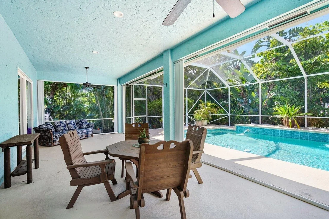 Photo of 18730 SE Lakeside Way
