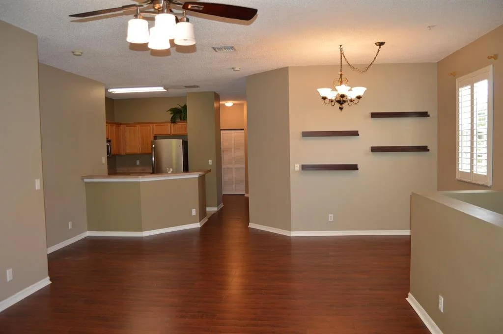 Photo of Unit B at 106 Lighthouse Circle