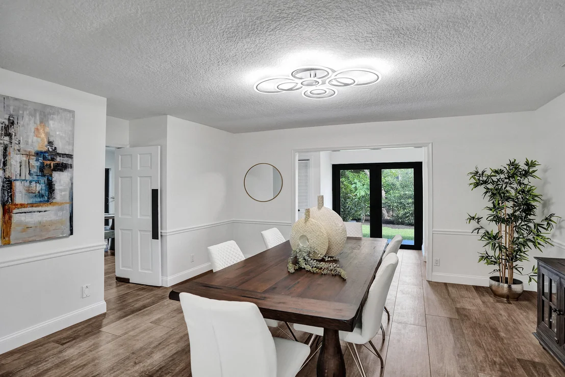 Photo of 3640 NW 24th Way