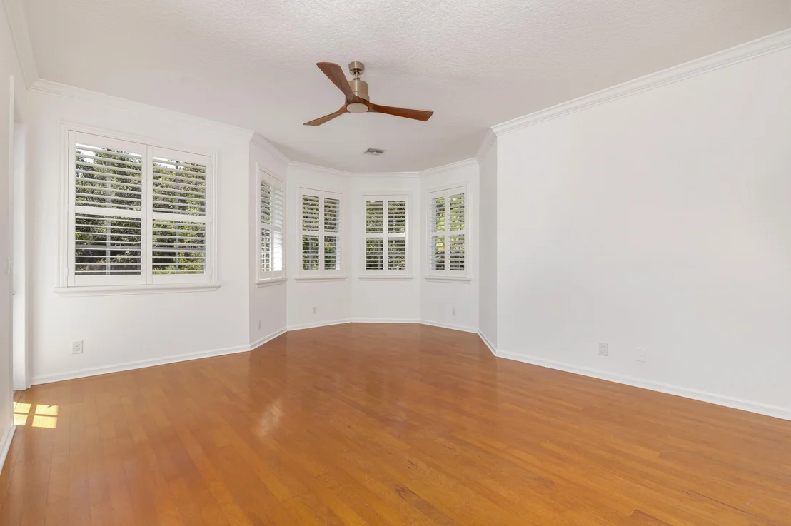 Photo of 1001 SE Ranch Road