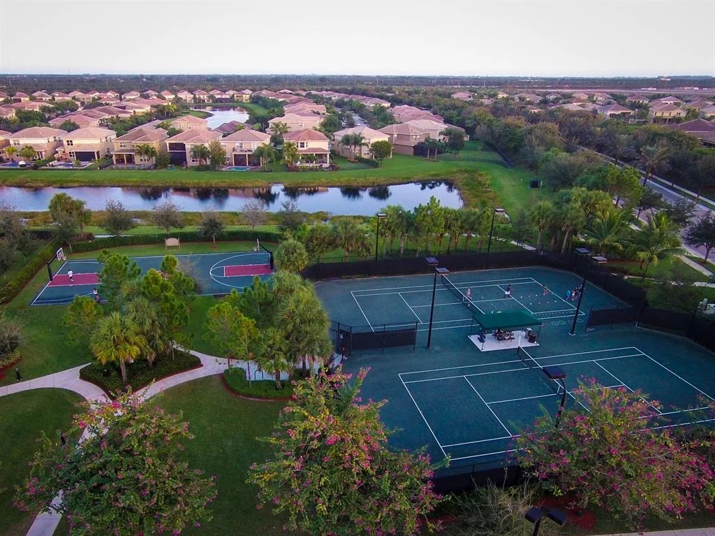 Photo of 11884 Windmill Lake Drive