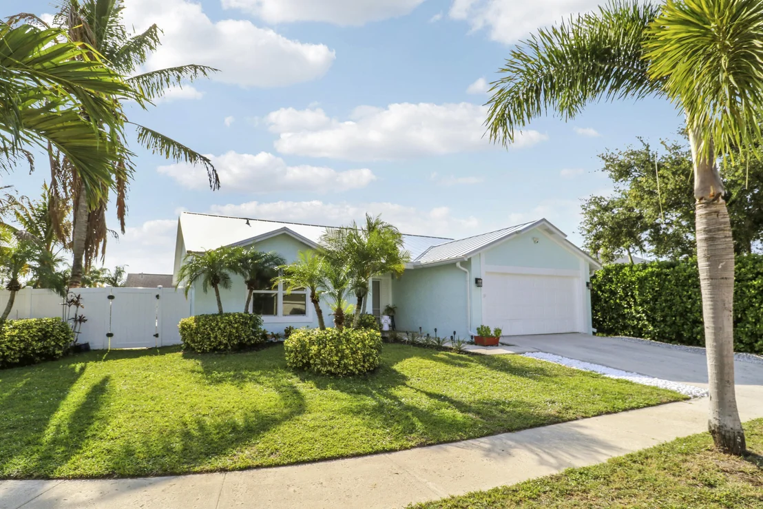 Photo of 171 Greentree Circle