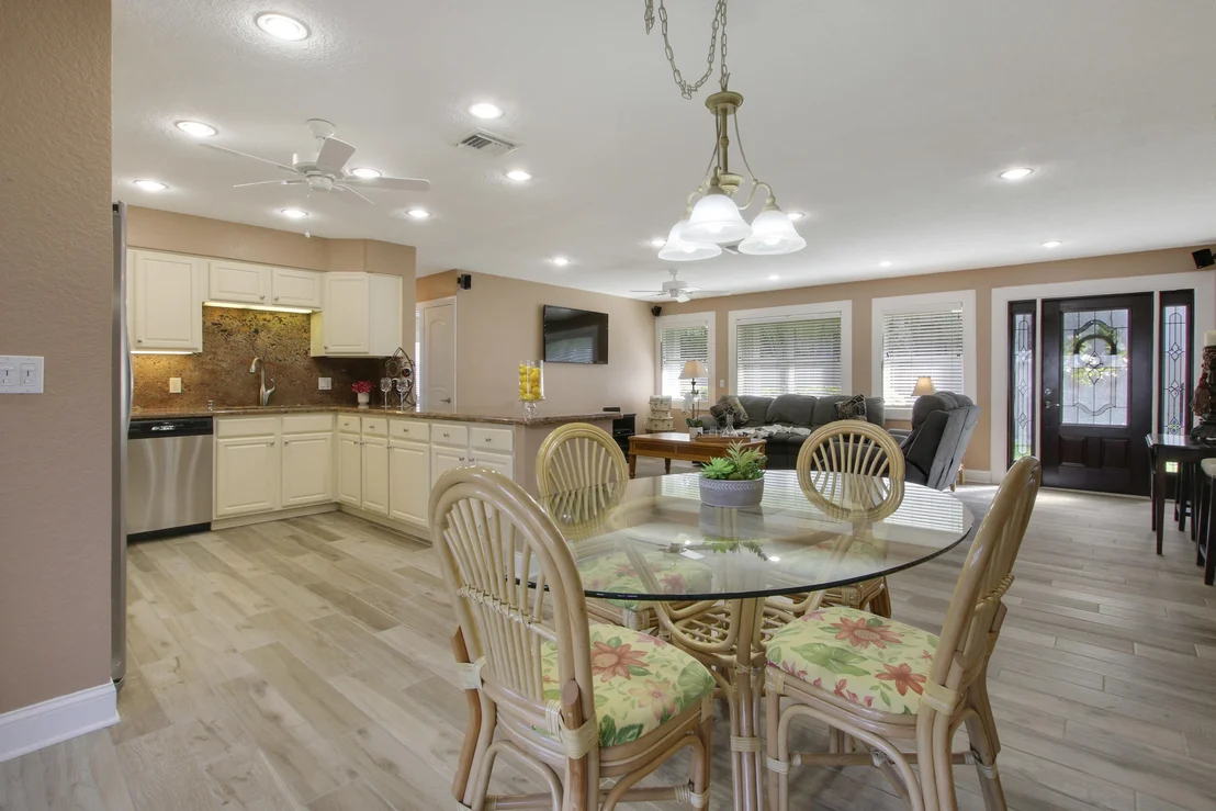 Photo of 807 Palmer Road