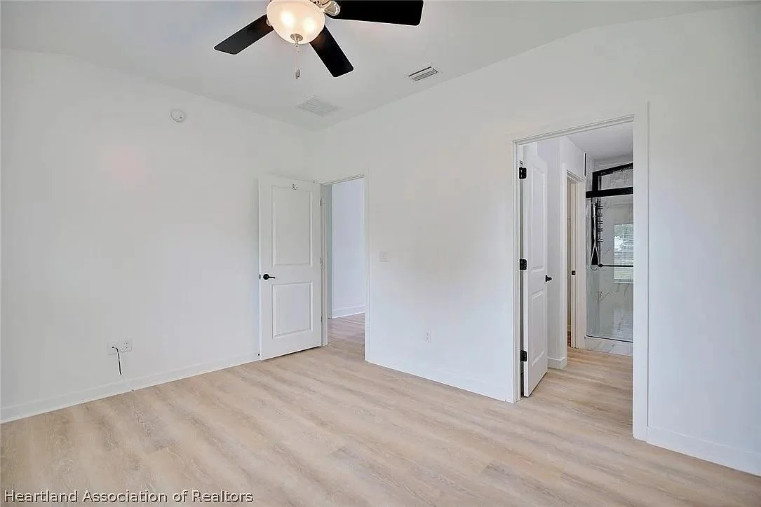 Photo of 7816 Pine Glen Road