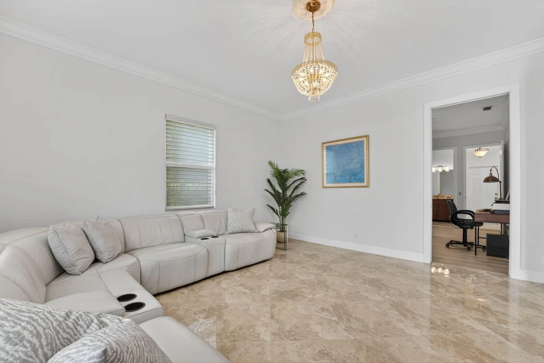 Photo of 8346 Sawpine Road