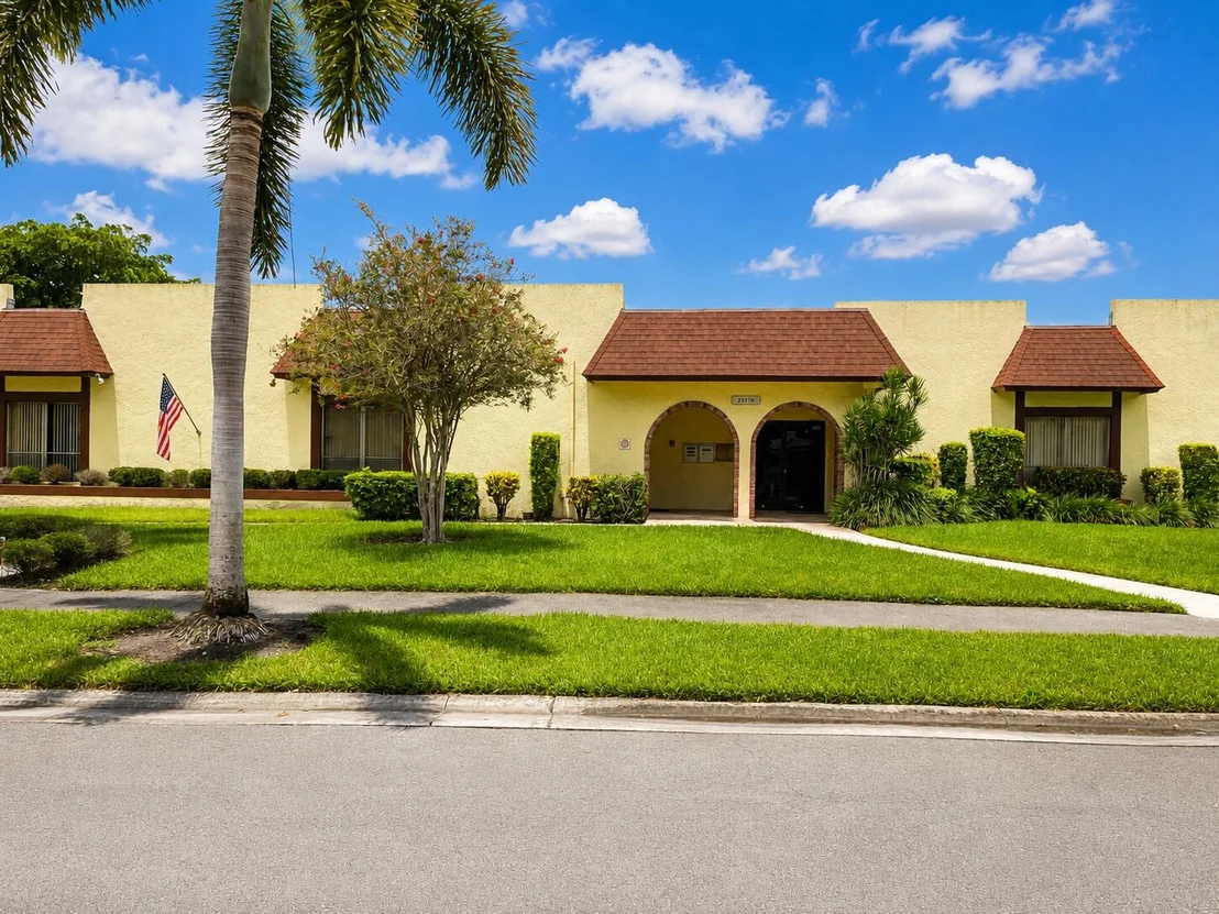 Photo of 23312 BARLAKE Drive