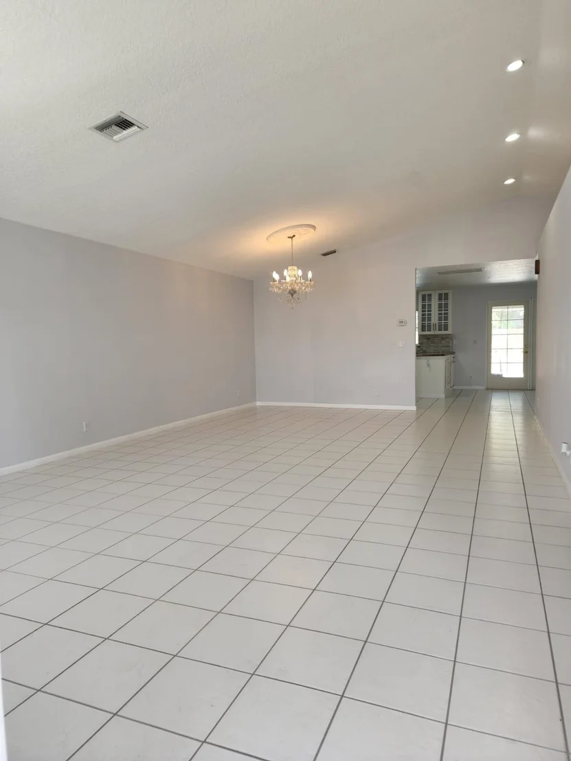 Photo of 252 Malibu Circle