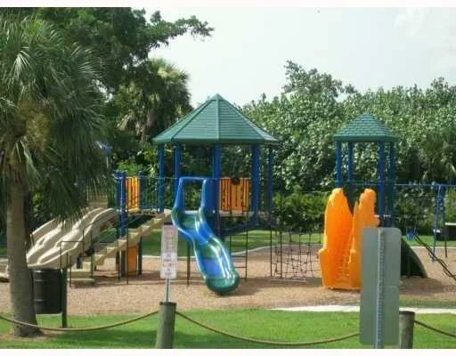 Photo of 761 Ocean Drive