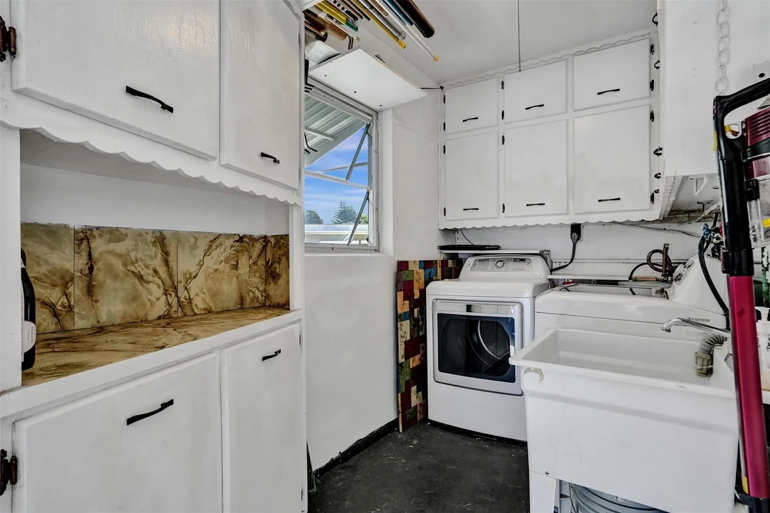 Photo of 4610 Highland Drive
