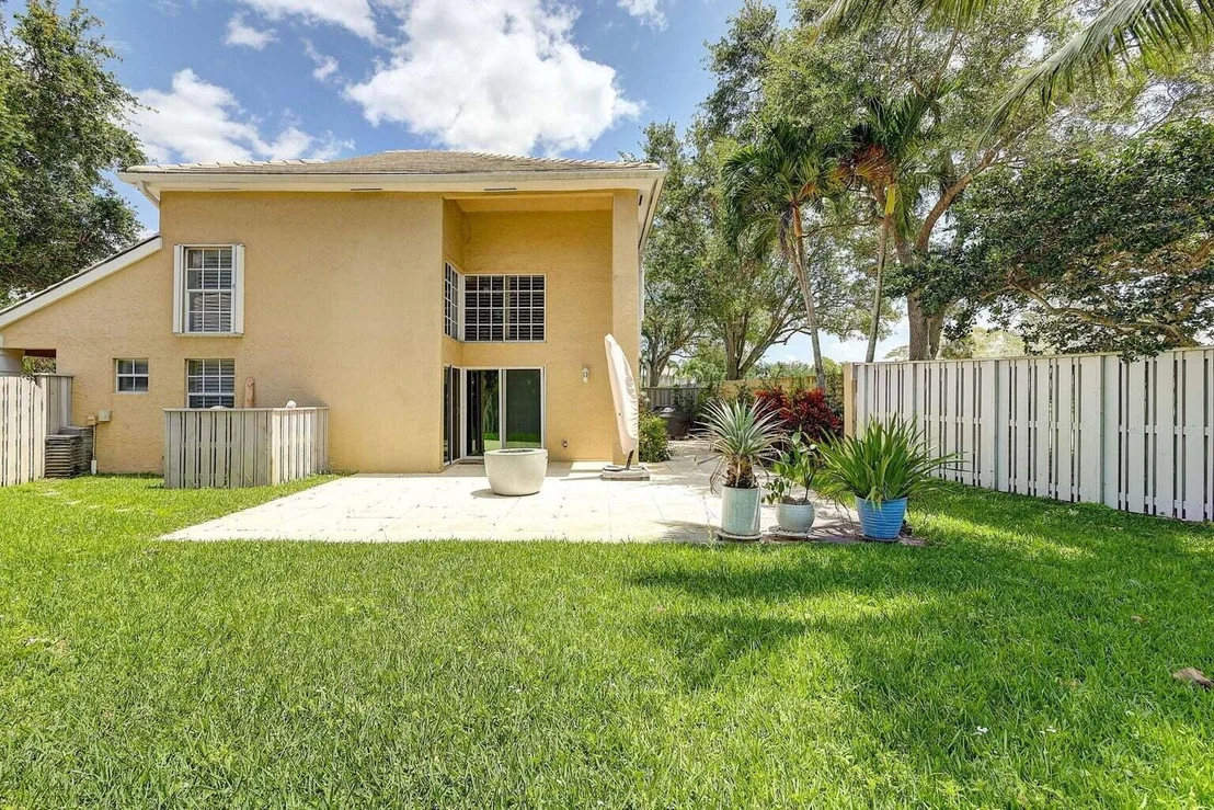 Photo of 11 Commanders Drive