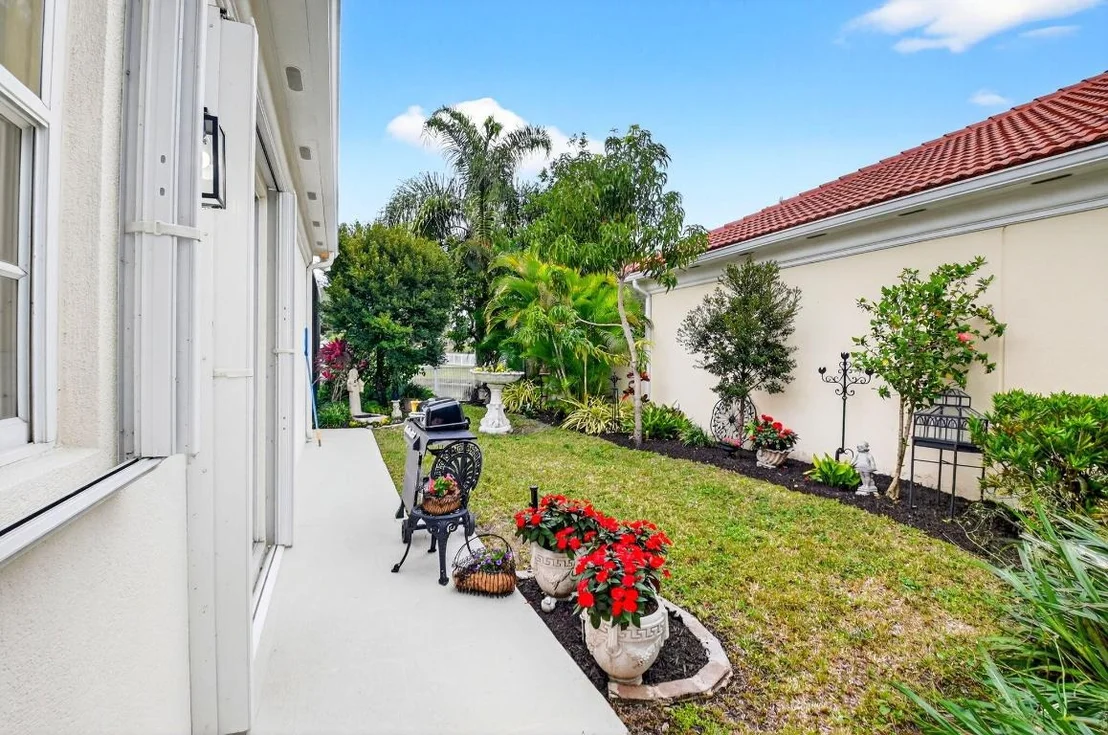 Photo of 4979 Garden Drive