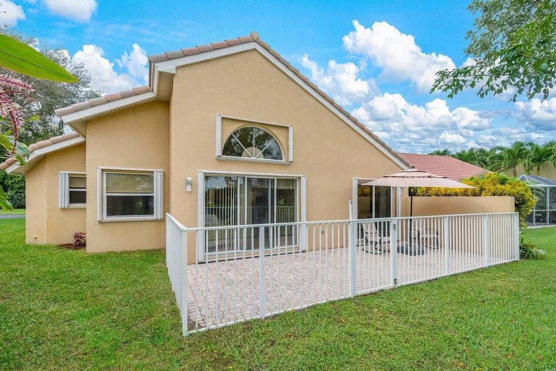 Photo of 5470 Grande Palm Circle