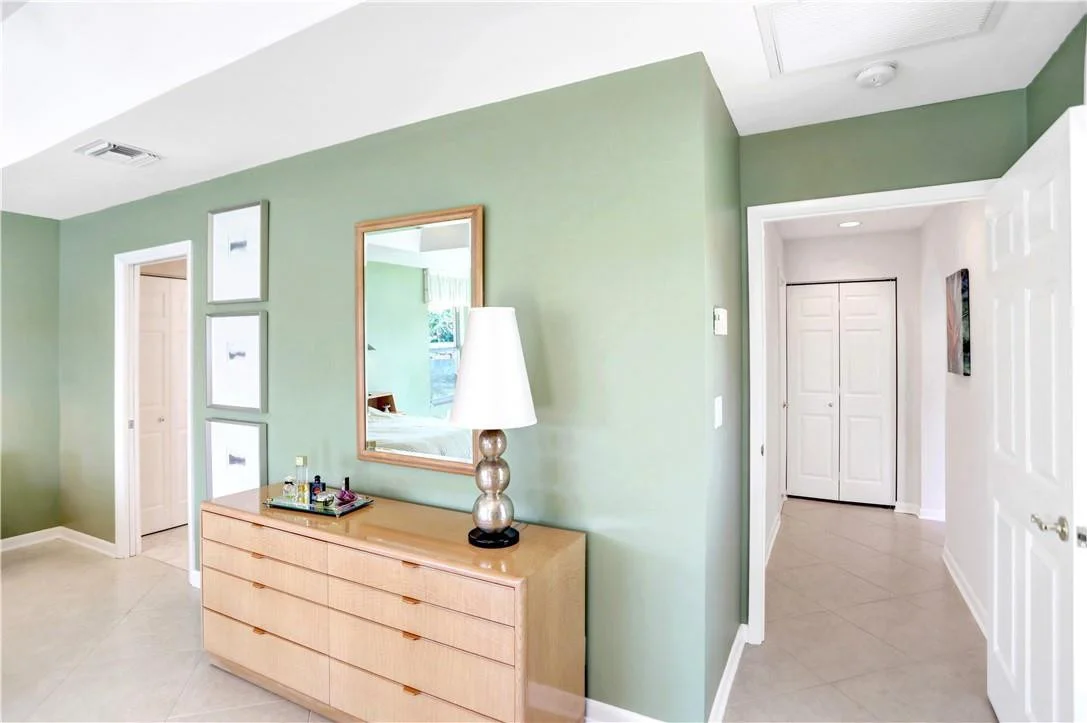 Photo of 1300 Cormorant Road
