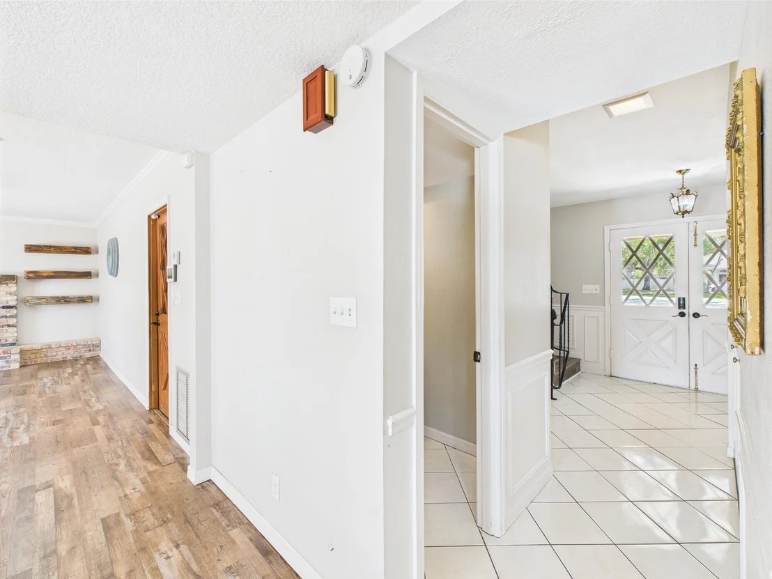 Photo of 2045 SW 18th Lane