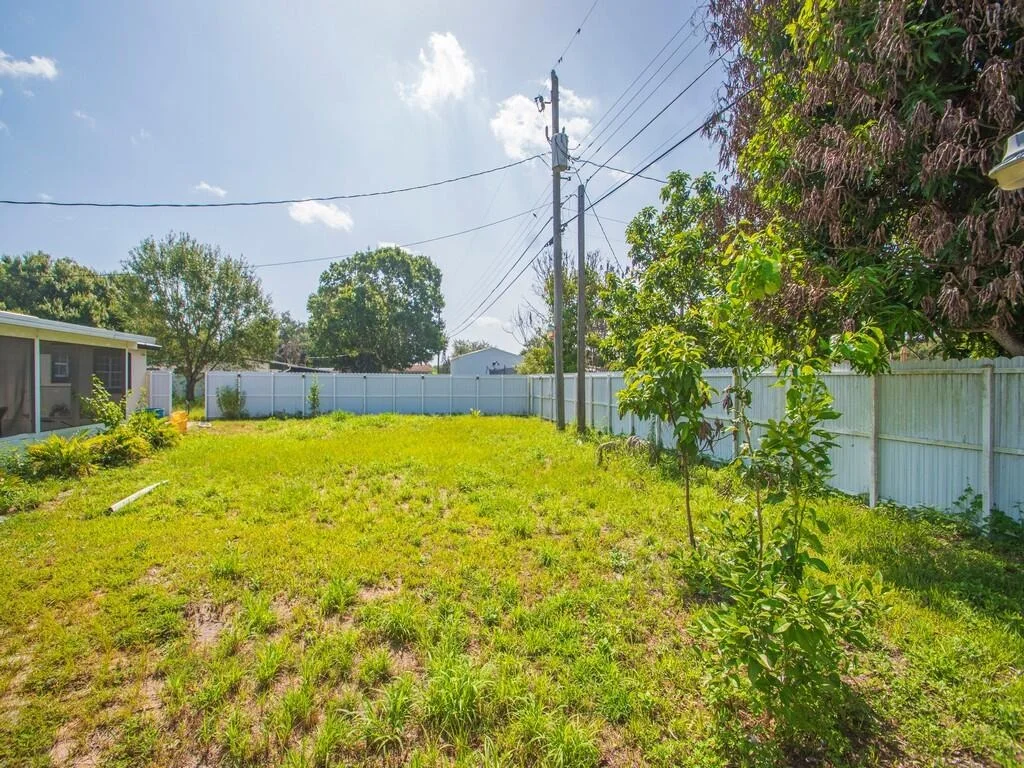 Photo of 355 JOHNSTON Street