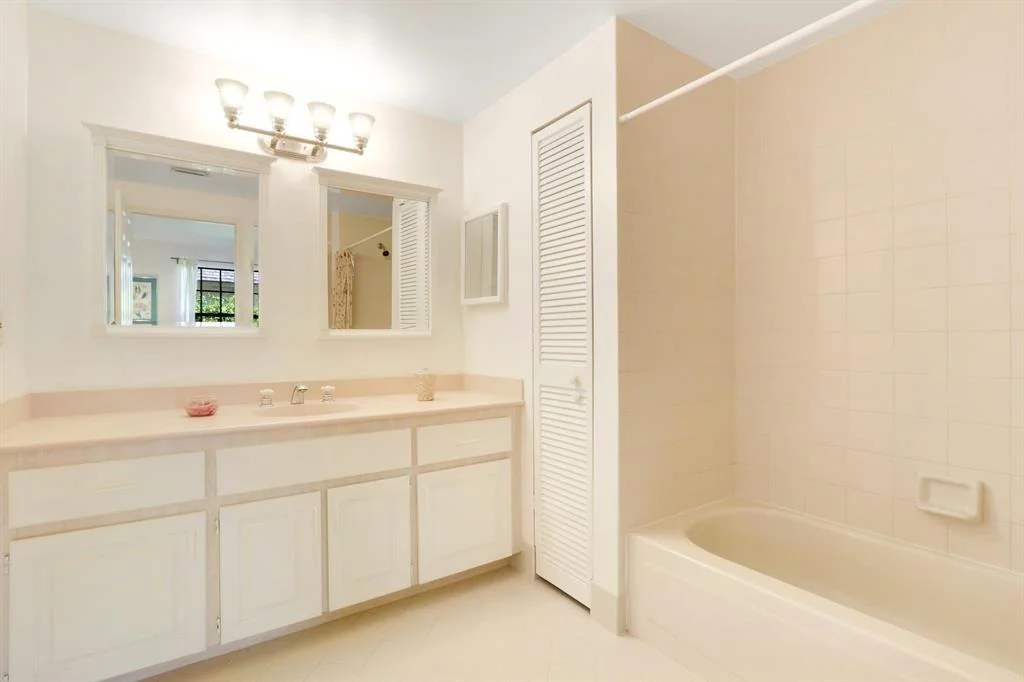 Photo of 309 Jupiter Woods Drive