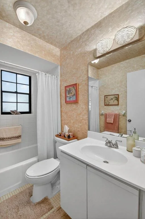 Photo of 612 Cypress Key Drive
