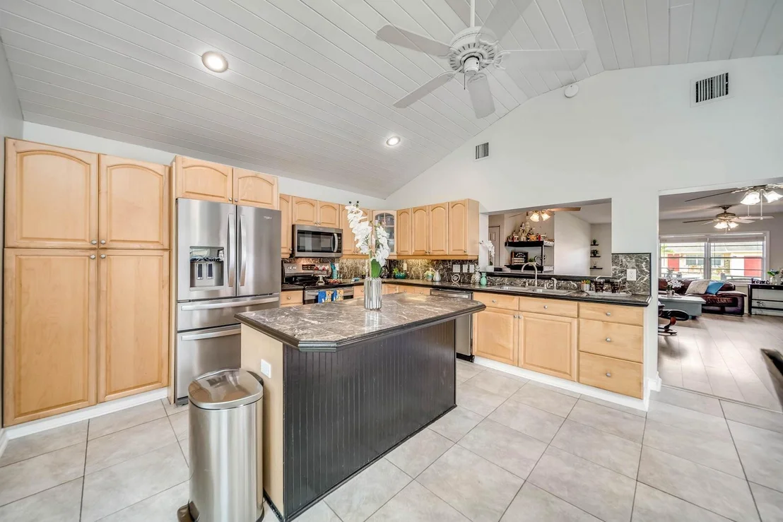 Photo of 9130 Saddlecreek Drive