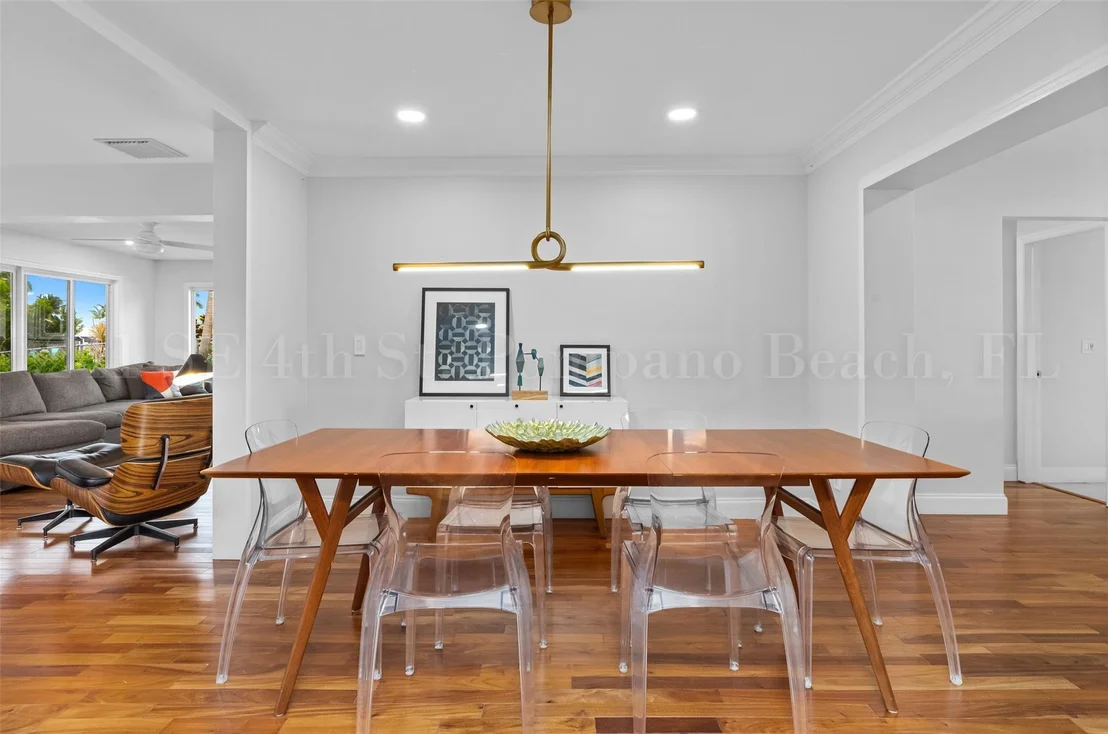 Photo of 241 SE 4th Street