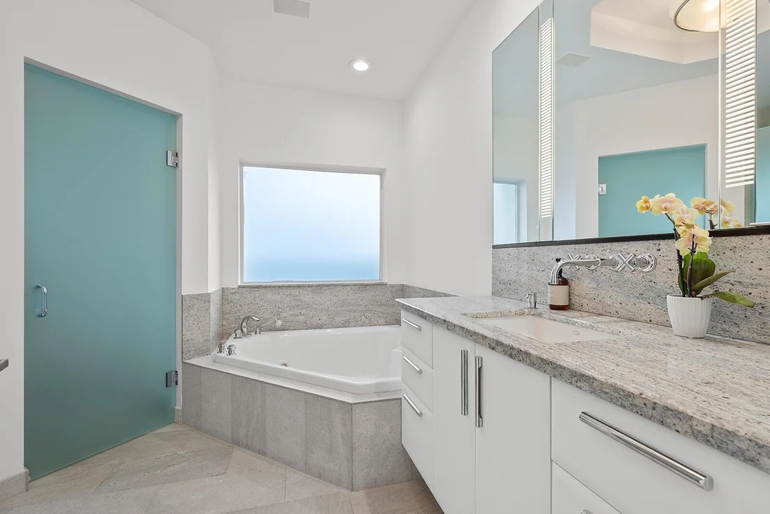 Photo of 17160 Northway Circle