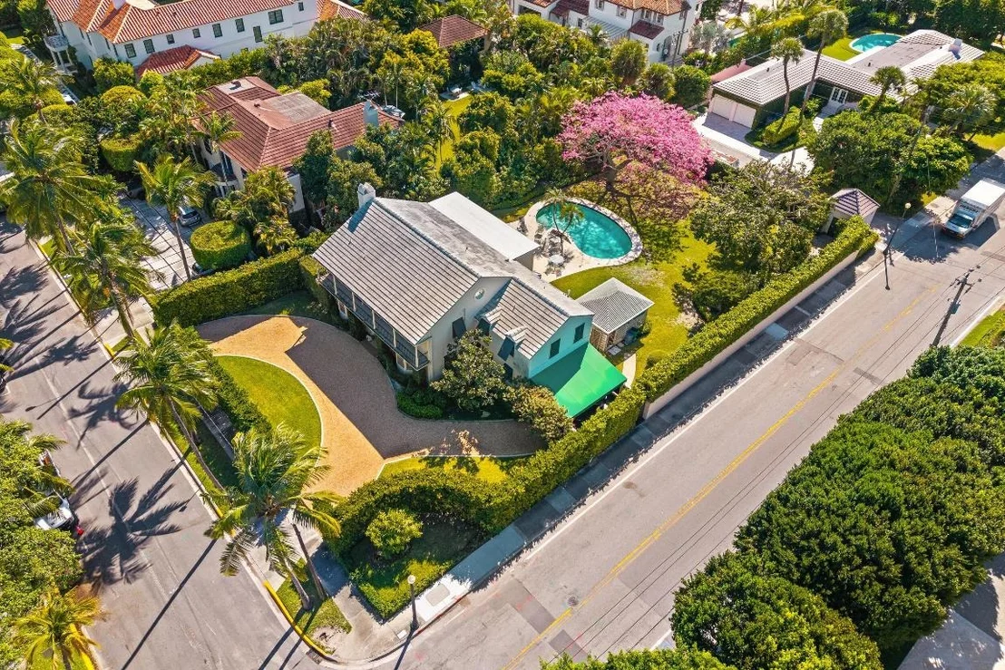 Photo of 334 Barton Avenue