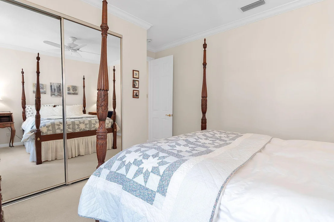 Photo of 216 Barbados Drive