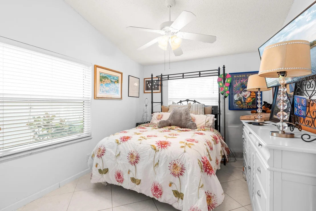 Photo of 5403 Grande Palm Circle