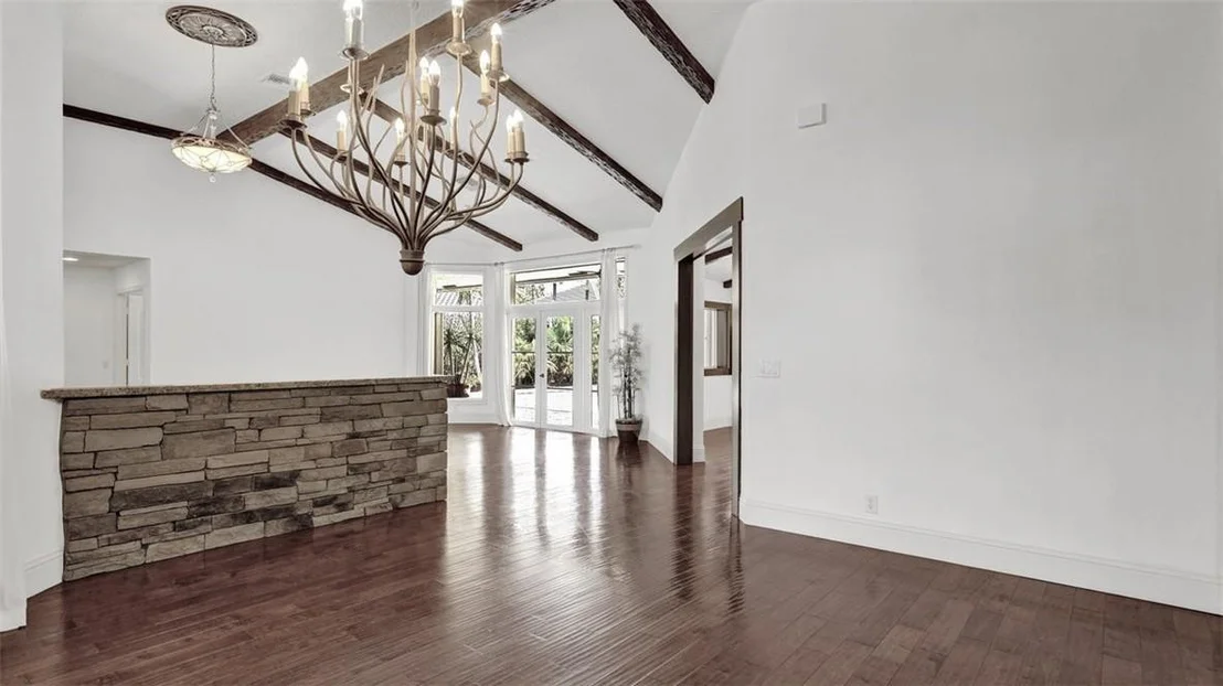 Photo of 475 Sabal Way