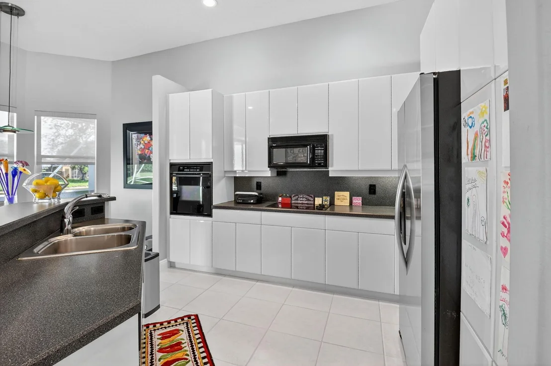 Photo of 7123 Demedici Circle