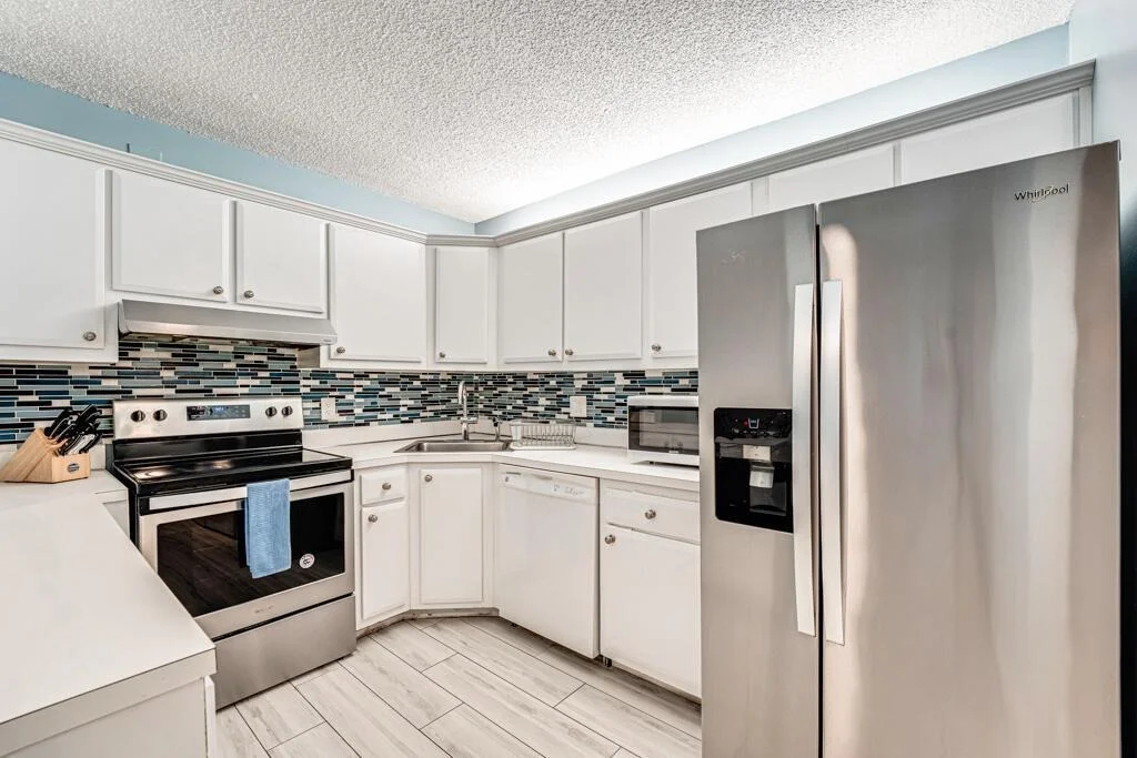 Photo of Unit D1 at 322 Pine Ridge Circle