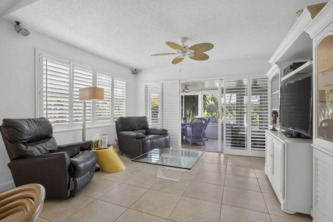 Photo of 262 BRIER Circle